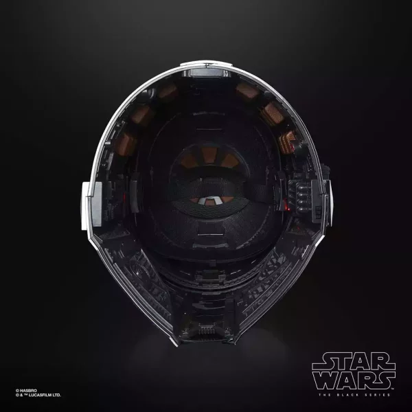 star-wars-the-mandalorian-black-series-electronic-helmet-the-mandalorian-1784860937-12 star-wars-the-mandalorian-black-series-electronic-helmet-the-mandalorian-1784860937-12