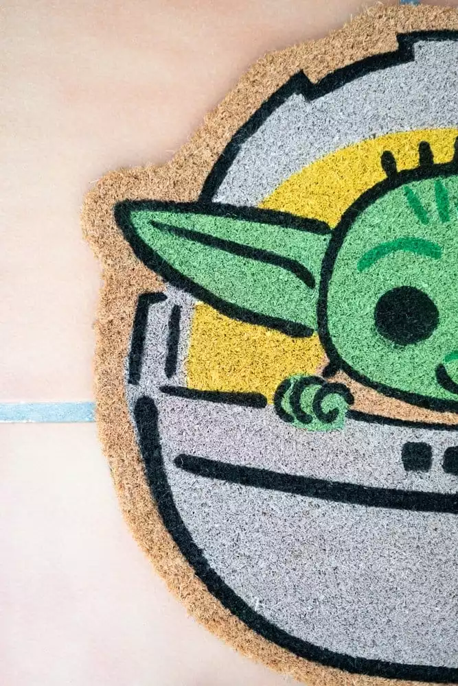 star-wars-the-mandalorian-die-cut-door-mat-50-x-55-cm-1784857019-6