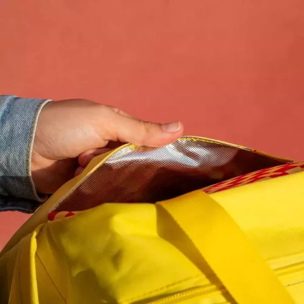stranger-things-lunch-bag-1784857245-5