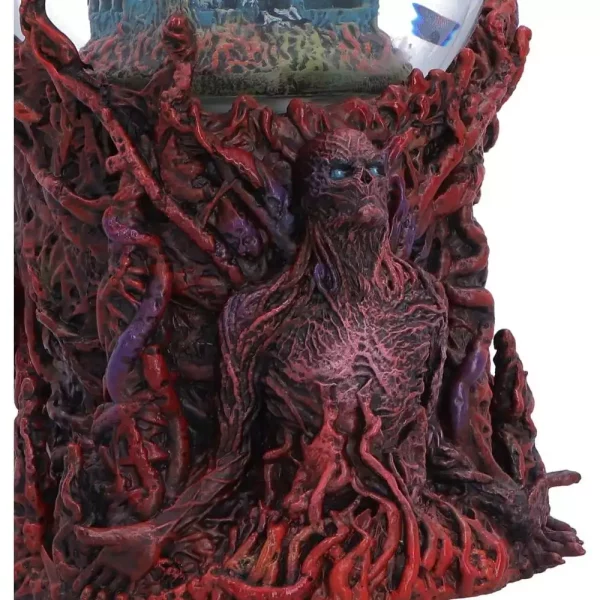 stranger-things-snow-globe-vecna-18-cm-1784879065-4