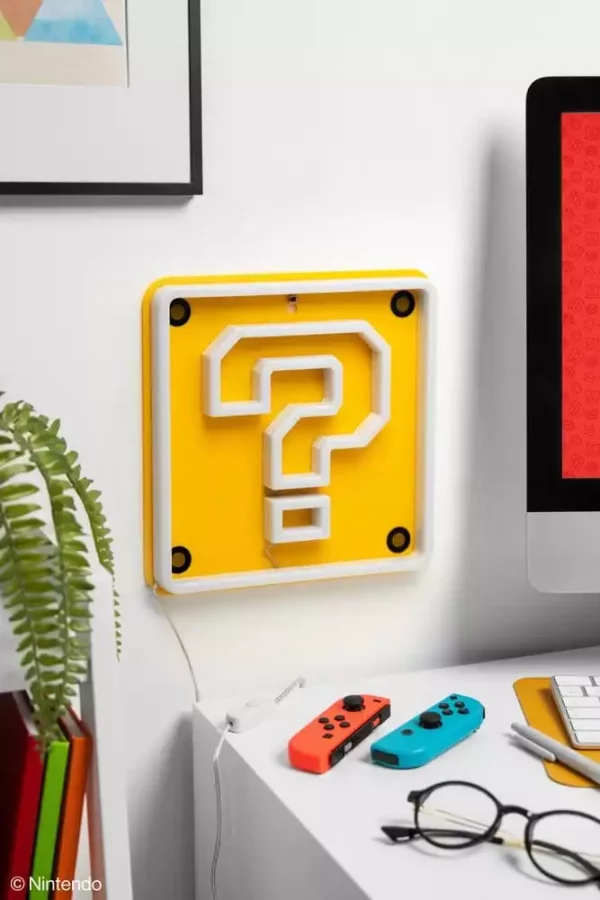 super-mario-led-neon-wall-lamp-question-block-24-x-24-cm-1784883457-3