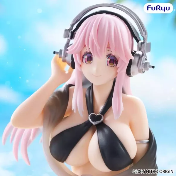 super-sonico-noodle-stopper-pvc-statue-super-sonico-swimsuit-black-color-ver-10-cm-1784856052-1