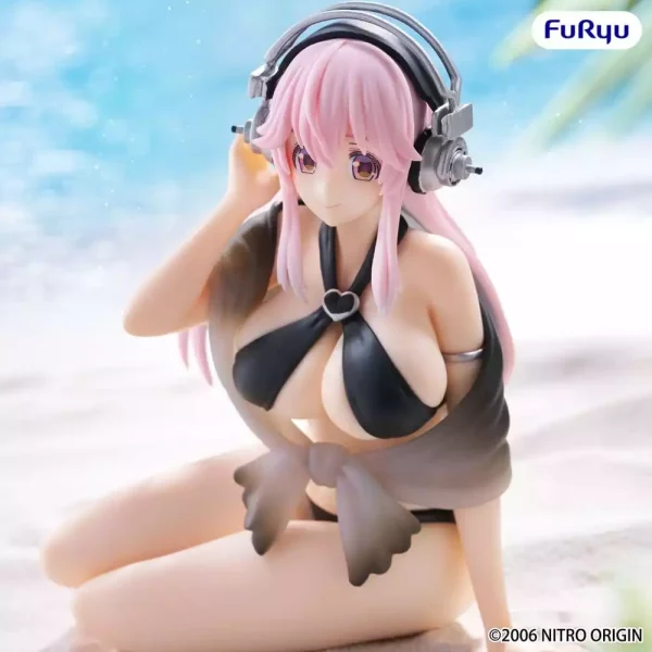 super-sonico-noodle-stopper-pvc-statue-super-sonico-swimsuit-black-color-ver-10-cm-1784856056-4