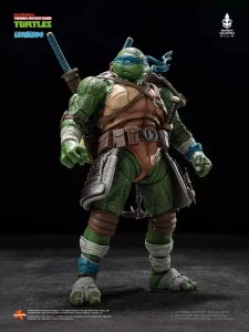 Action Figure Leonardo Tartarughe Ninja - Versione Deluxe da 20 cm