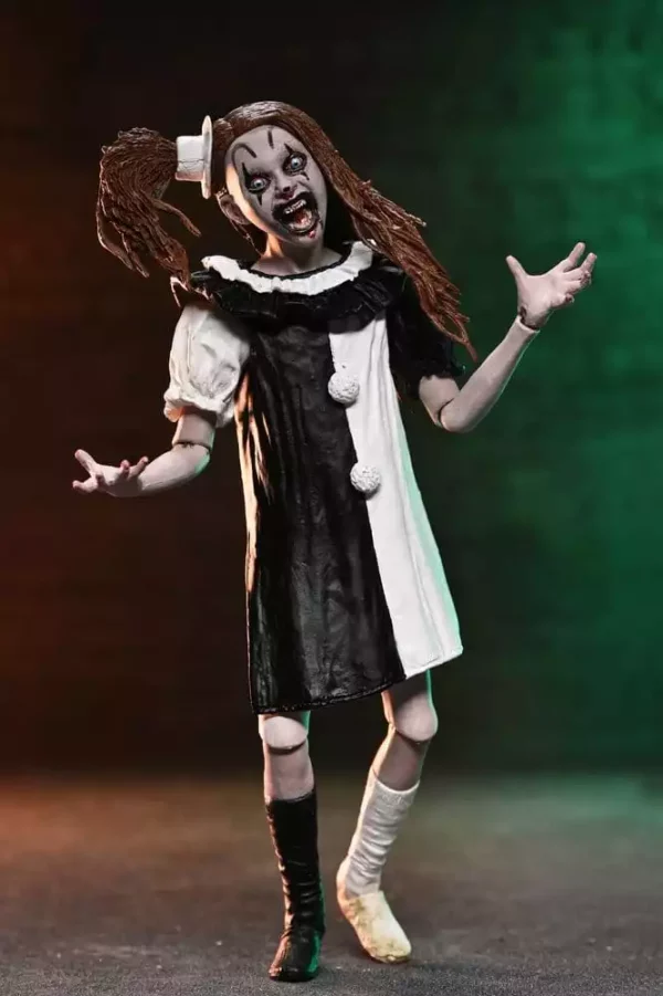terrifier-2-2-pack-action-figures-ultimate-art-the-clown-little-pale-girl-18-cm-1784878230-6 terrifier-2-2-pack-action-figures-ultimate-art-the-clown-little-pale-girl-18-cm-1784878230-6