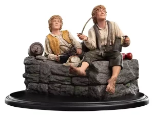 Mini Statua Merry e Pippin - Il Signore degli Anelli (12 cm)