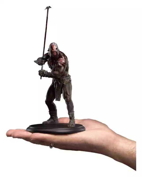 the-lord-of-the-rings-mini-statue-uruk-hai-berserker-24-cm-1784893714-1