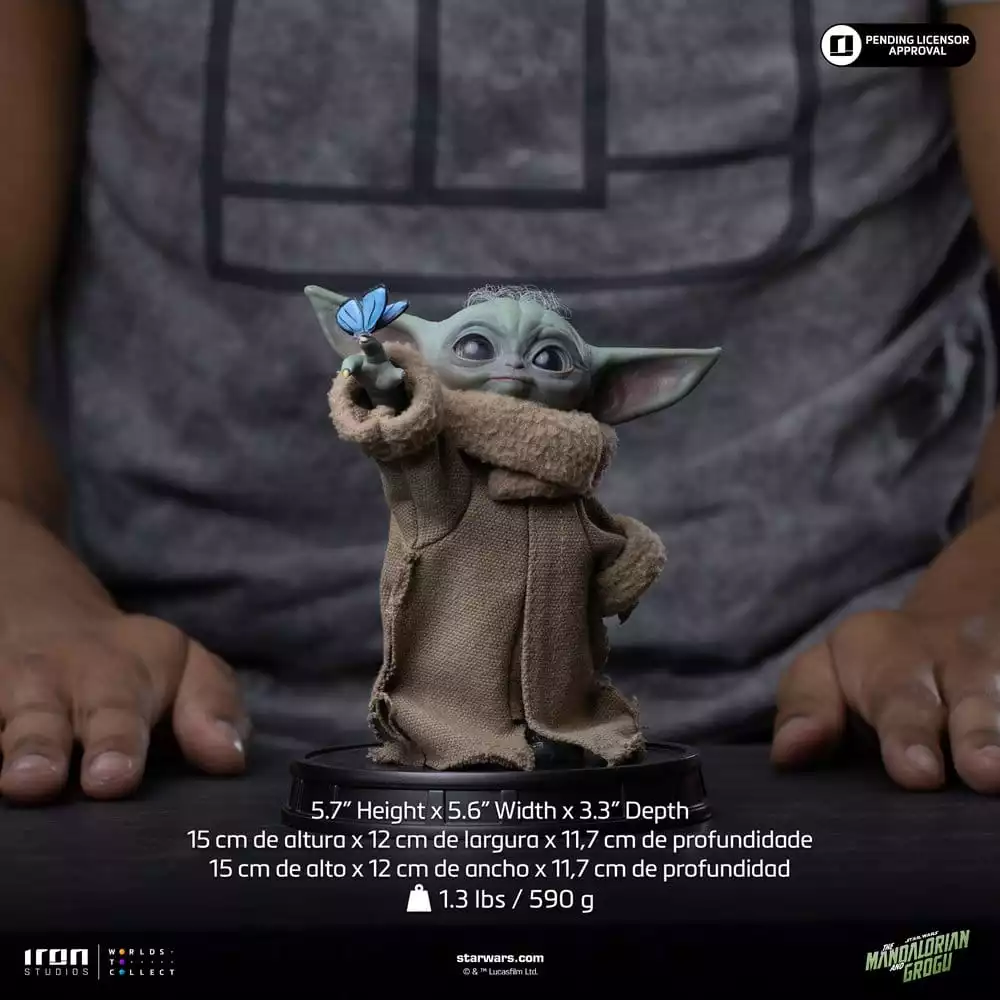 the-mandalorian-grogu-grogu-collection-statue-grogu-butterfly-wonder-1784864598-1