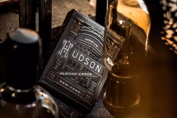 theory-11-playing-cards-hudson-black-1784890205-3 theory-11-playing-cards-hudson-black-1784890205-3