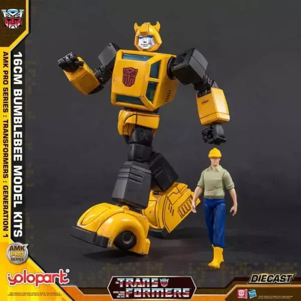 transformers-generation-one-amk-pro-series-plastic-model-kit-bumblebee-16-cm-1784895157-0