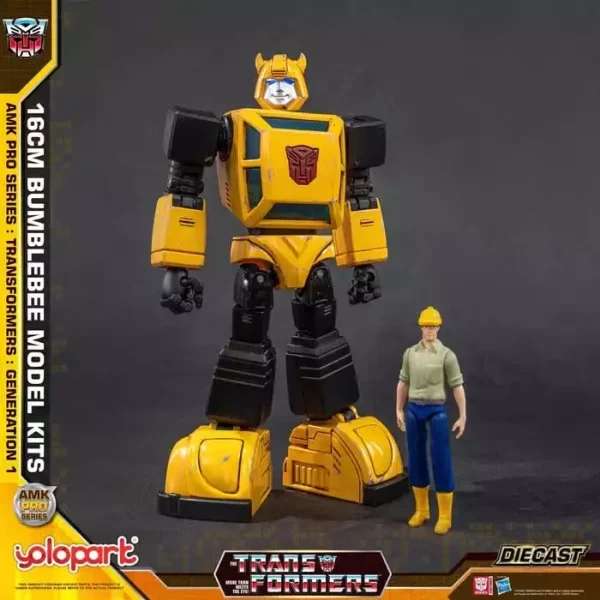 transformers-generation-one-amk-pro-series-plastic-model-kit-bumblebee-16-cm-1784895159-1