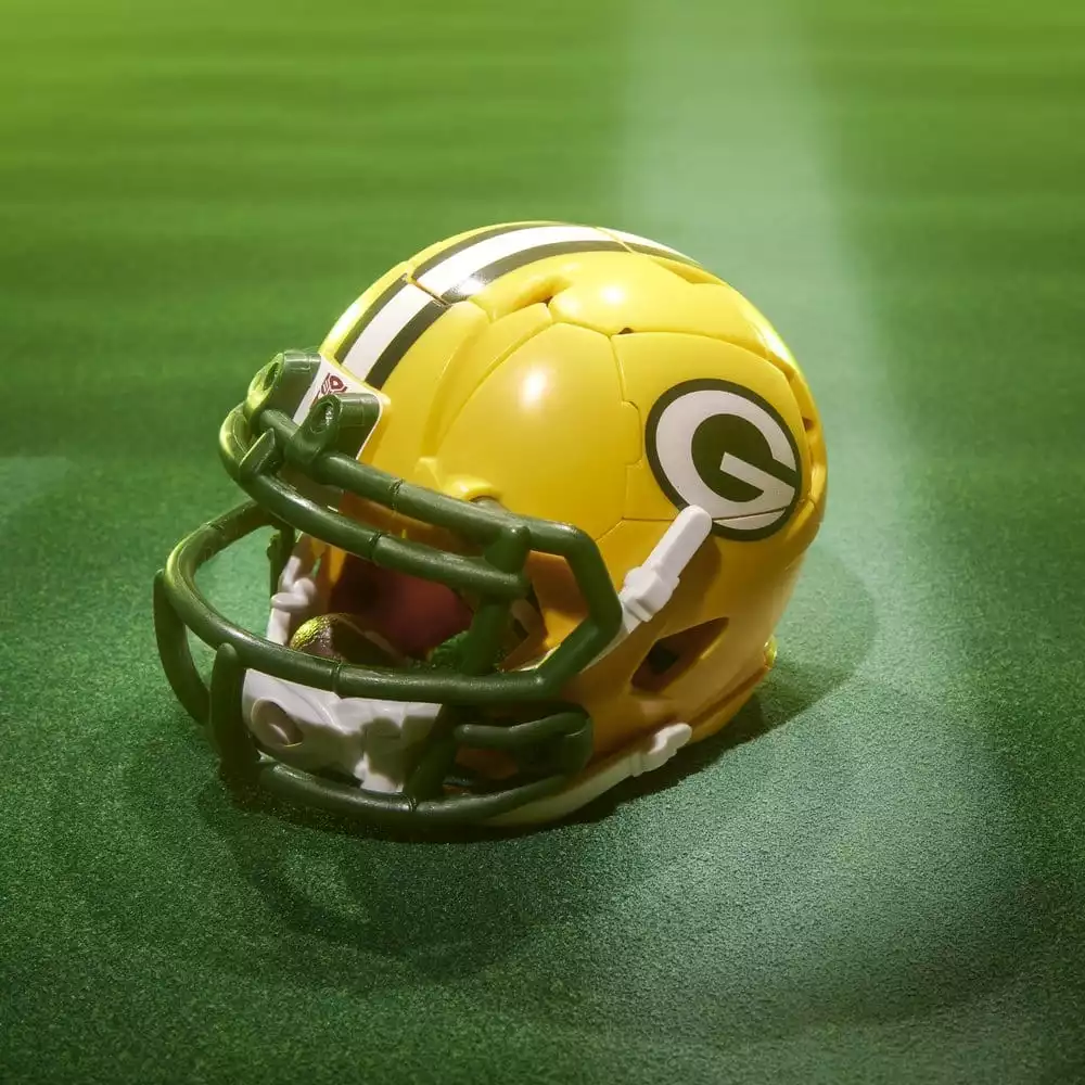 transformers-x-nfl-action-figure-green-bay-packers-tundra-prime-14-cm-1784862169-3
