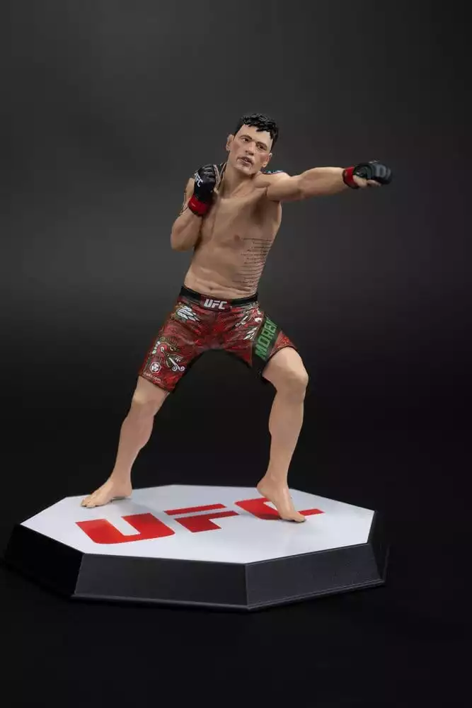 ufc-posed-pvc-statue-brandon-moreno-16-cm-1784872410-9