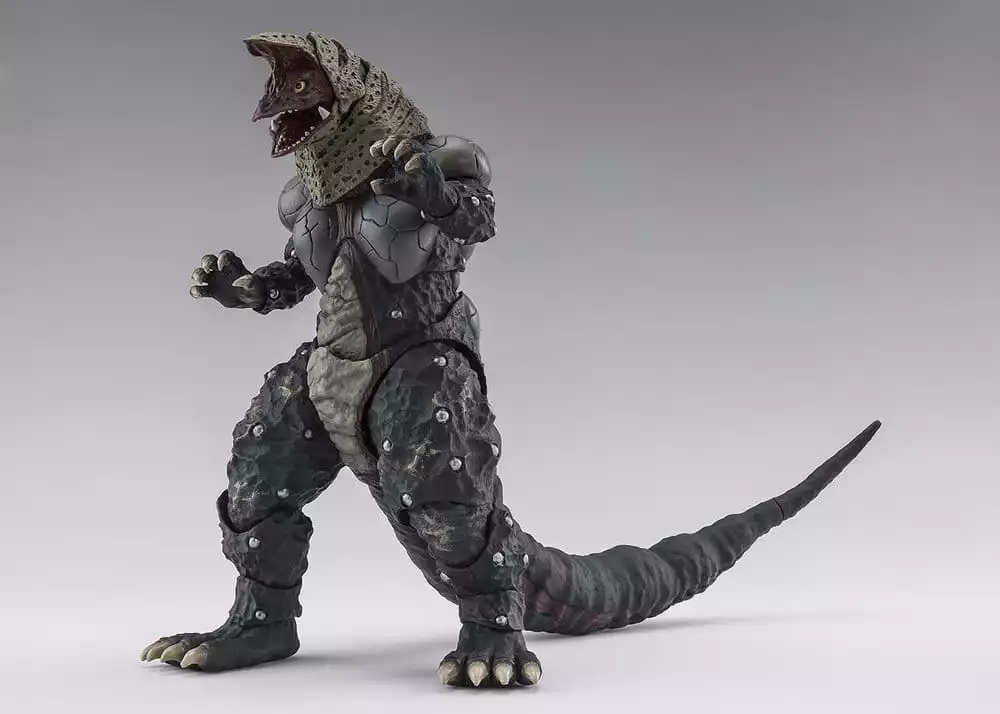 ultraman-series-s-h-figuarts-shinkocchou-seihou-action-figure-golza-30th-anniversary-edition-15-cm-1784848801-1