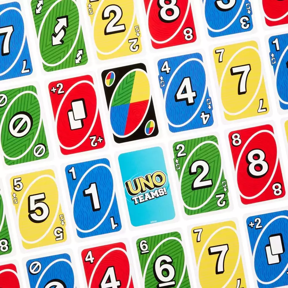 uno-teams-card-game-1784870939-13