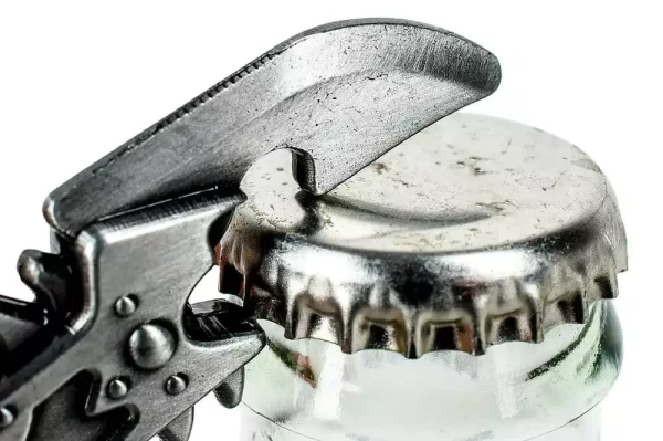 warhammer-40000-bottle-opener-chaos-chainsword-1784846785-5
