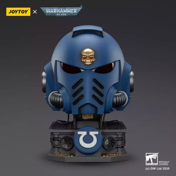 warhammer-40000-captain-mkx-helmet-display-stand-ultramarines-44-cm-1784865920-1