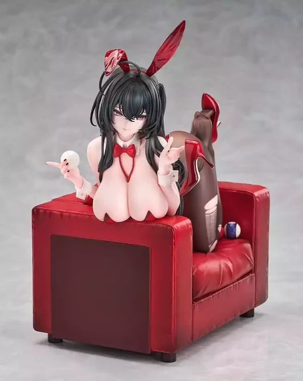 azur-lane-pvc-figure-1-7-taihou-fun-on-the-baize-illustration-ver-22-cm-1787301994-5