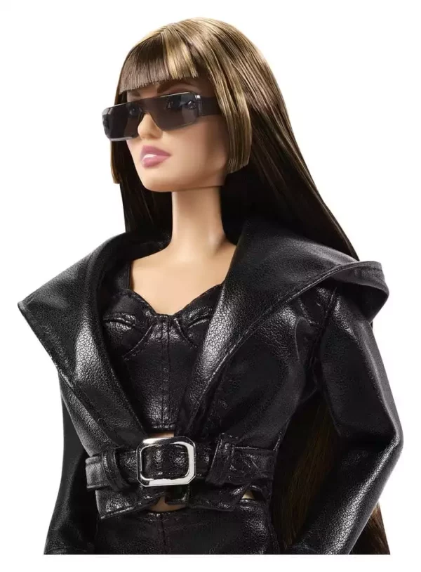barbie-signature-doll-miley-cyrus-1786433883-17 barbie-signature-doll-miley-cyrus-1786433883-17