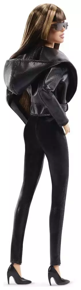 barbie-signature-doll-miley-cyrus-1786433886-21 barbie-signature-doll-miley-cyrus-1786433886-21