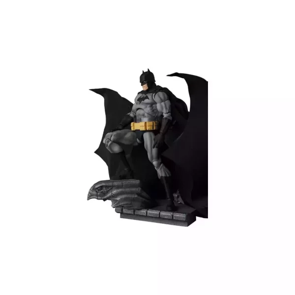 batman-hush-mafex-action-figure-batman-black-ver-16-cm-re-run-1788191883-9
