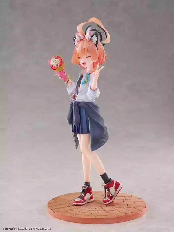 blue-archive-pvc-figure-1-7-neru-school-memorial-lobby-ver-22-cm-1787643114-2
