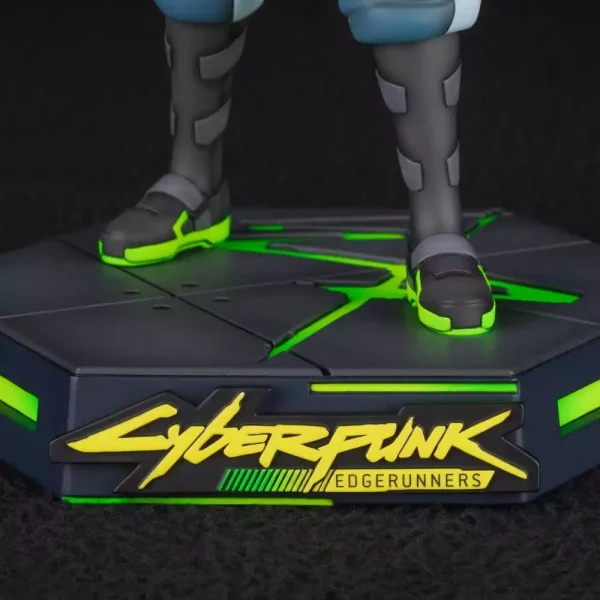 cyberpunk-edgerunners-pvc-figure-david-23-cm-1787897589-10
