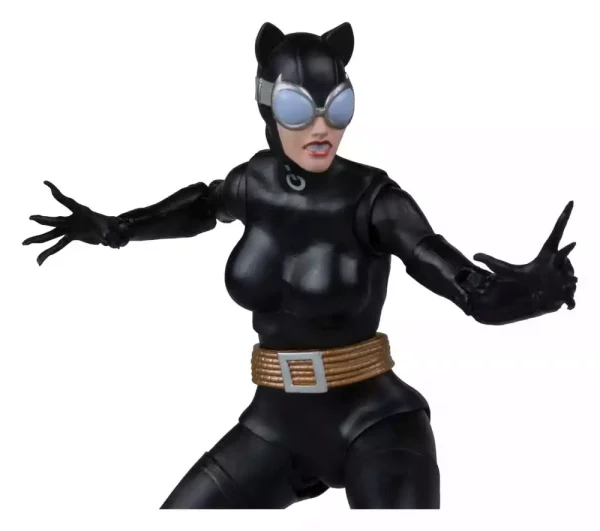 dc-multiverse-action-figure-catwoman-batman-hush-gold-label-17-cm-1787318511-3
