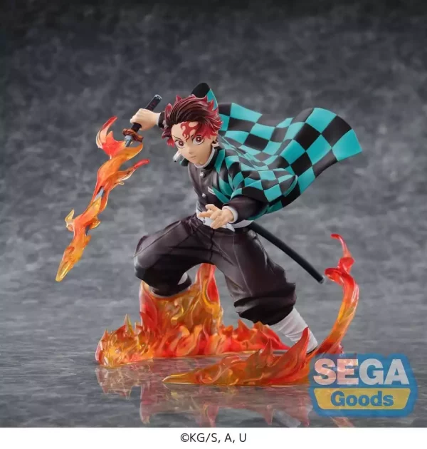 demon-slayer-kimetsu-no-yaiba-figurizma-pvc-figure-tanjiro-kamado-transparent-world-18-cm-1786449196-0