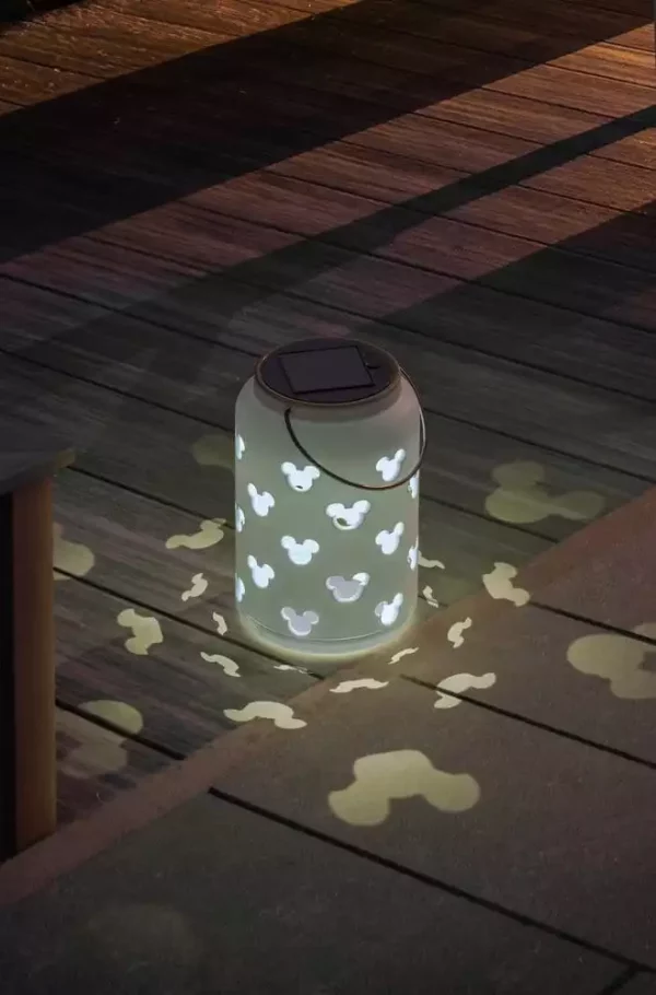 disney-lunaglo-solar-projection-light-mickey-mouse-1787137062-0