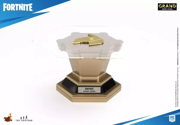 fortnite-grand-replicas-replica-1-1-victory-crown-1786643047-5
