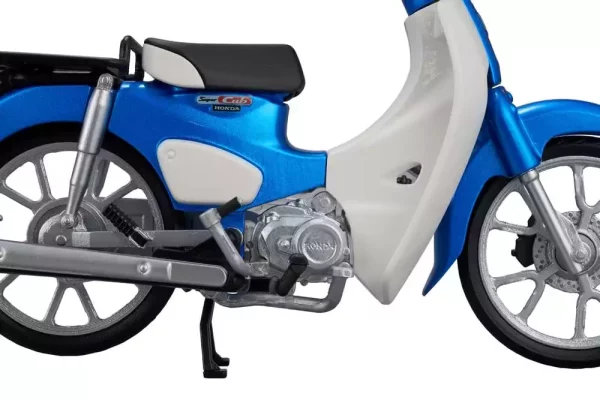 honda-kaitanics-plastic-model-kit-super-cub-110-glint-wave-blue-metalic-1786084172-2 honda-kaitanics-plastic-model-kit-super-cub-110-glint-wave-blue-metalic-1786084172-2