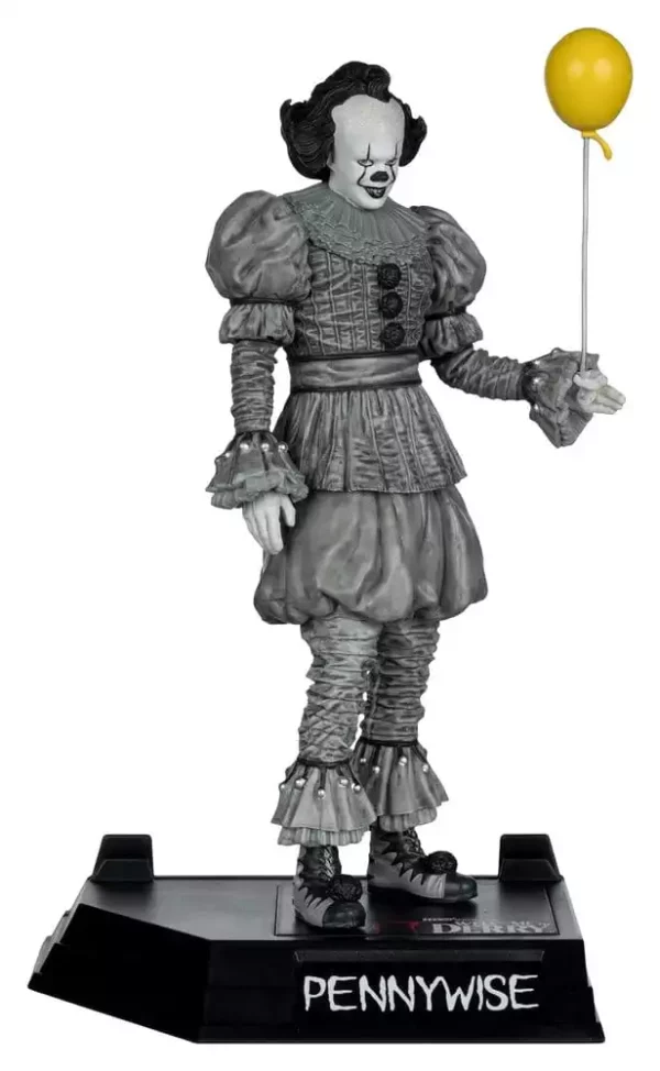 it-welcome-to-derry-movie-maniacs-figure-pennywise-black-white-16-cm-1786726433-0