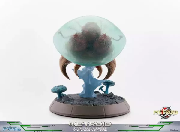 metroid-prime-pvc-figure-metroid-standard-glow-in-the-dark-21-cm-1787571219-0