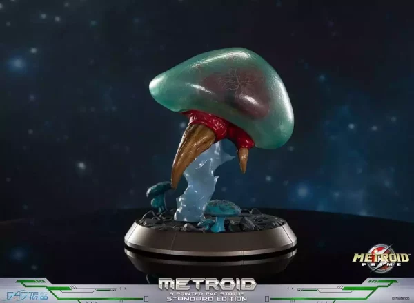 metroid-prime-pvc-figure-metroid-standard-glow-in-the-dark-21-cm-1787571223-4