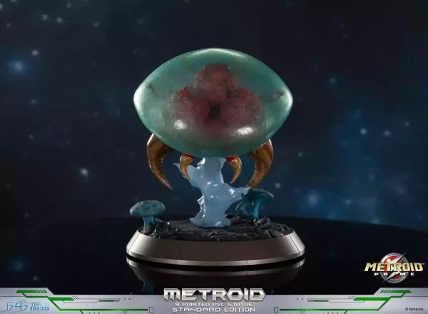 metroid-prime-pvc-figure-metroid-standard-glow-in-the-dark-21-cm-1787571227-8