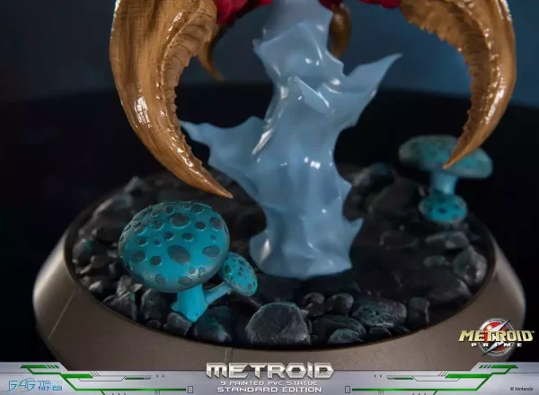 metroid-prime-pvc-figure-metroid-standard-glow-in-the-dark-21-cm-1787571234-16
