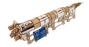 Ugears Saturn V: Puzzle 3D in Legno NASA - Modello Dettagliato