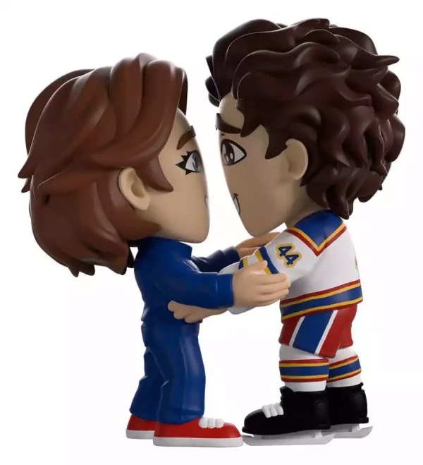 off-campus-pvc-figures-2-pack-hanna-and-garrett-13-cm-1785965344-1