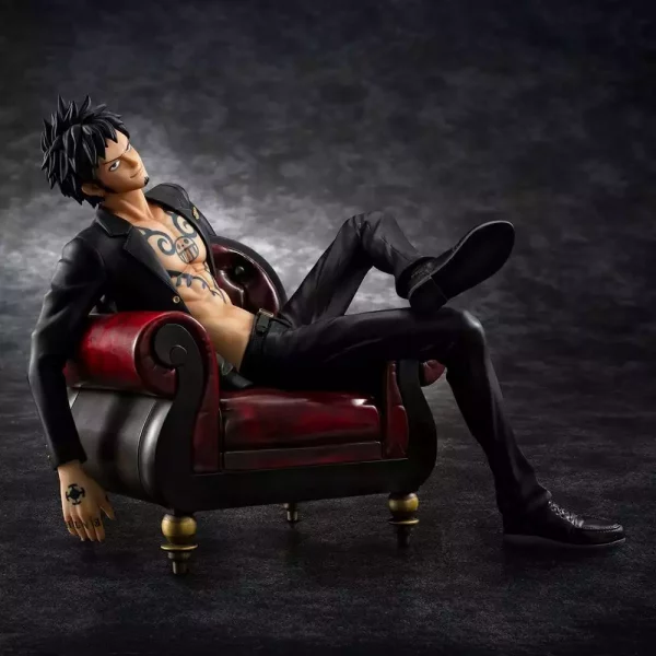 one-piece-portrait-of-pirates-s-o-c-pvc-figure-trafalgar-law-ver-r-1786084053-0