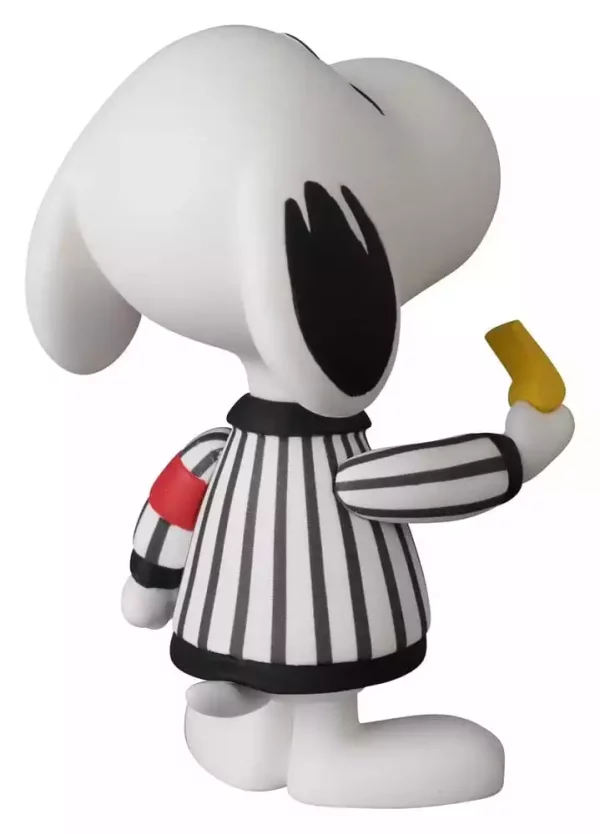 peanuts-udf-series-20-mini-figure-referee-snoopy-7-cm-1787738523-1