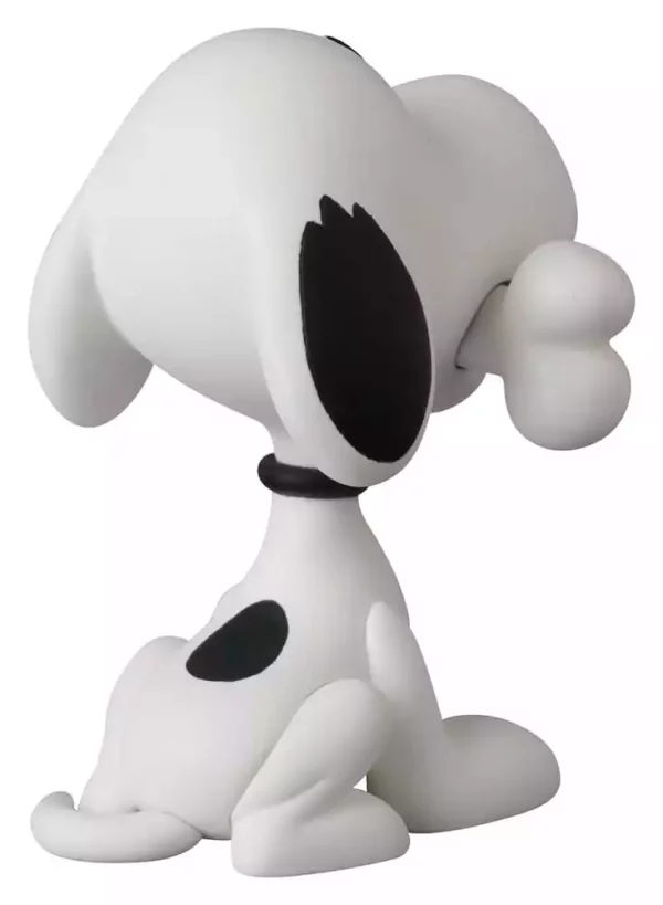 peanuts-udf-series-20-mini-figure-snoopy-with-bone-6-cm-1787738521-1