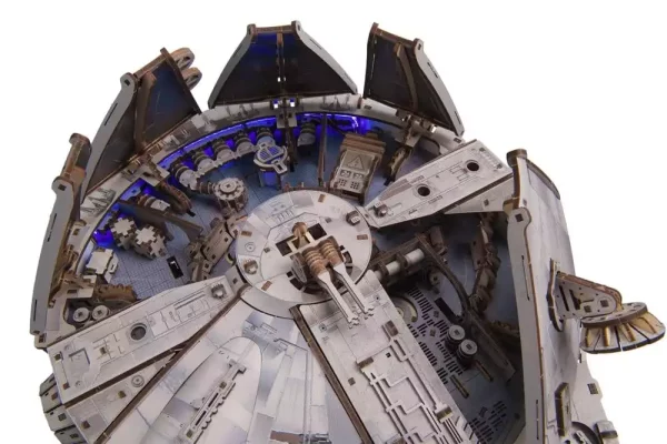 star-wars-3d-wooden-puzzle-millennium-falcon-1786085704-22