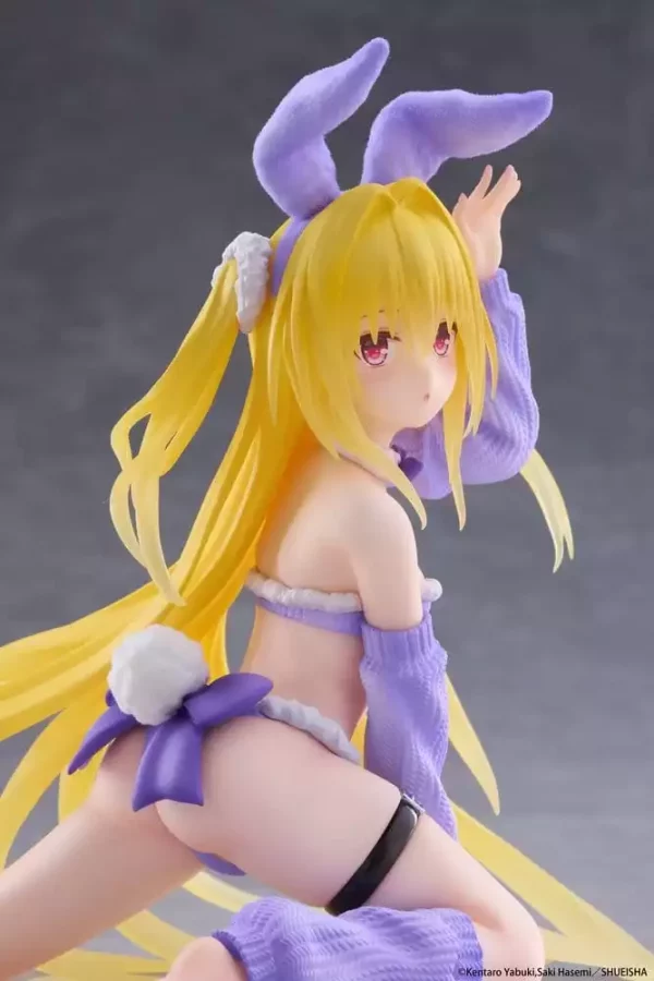 to-love-ru-darkness-moflock-pvc-figure-golden-darkness-fluffy-bunny-ver-13-cm-1787677304-3