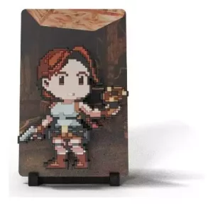 Tomb Raider FiGGYZ Lara Croft con Scion - Action Figure Magnetica da Collezione