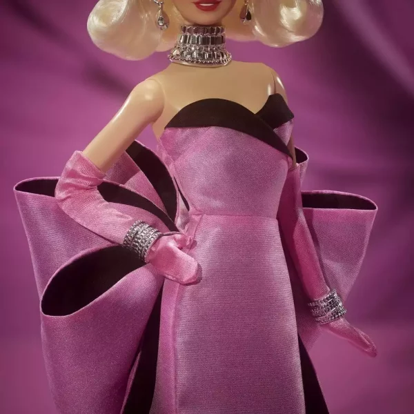 barbie-signature-doll-marilyn-monroe-1788884825-9