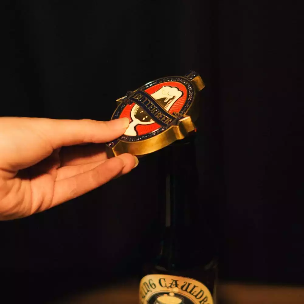 harry-potter-butterbeer-magnet-with-bottle-opener-1789391680-2