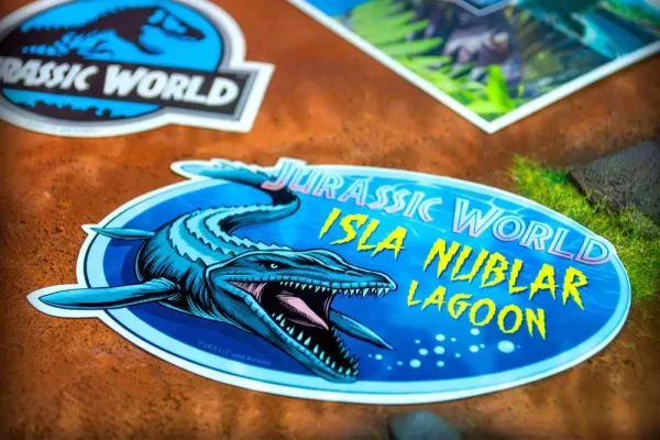 jurassic-world-apex-predator-kit-1790334802-17