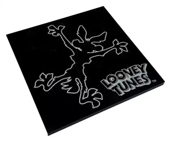 looney-tunes-scaled-prop-replica-acme-anvil-17-cm-1788788286-1