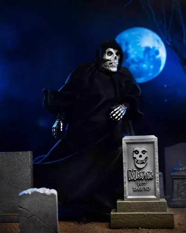 misfits-action-figure-ultimate-fiend-18-cm-1788768348-12 misfits-action-figure-ultimate-fiend-18-cm-1788768348-12
